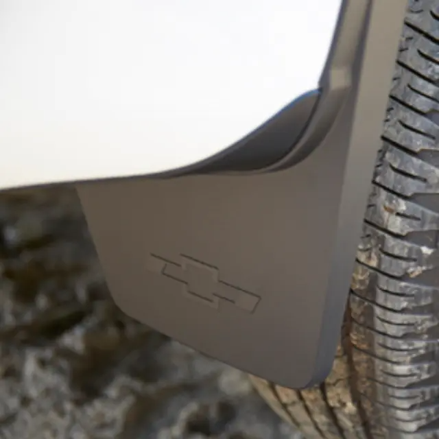 Chevrolet Splash Guards - Rear Moulded, Black for 2015-2022 Colorado 23278169